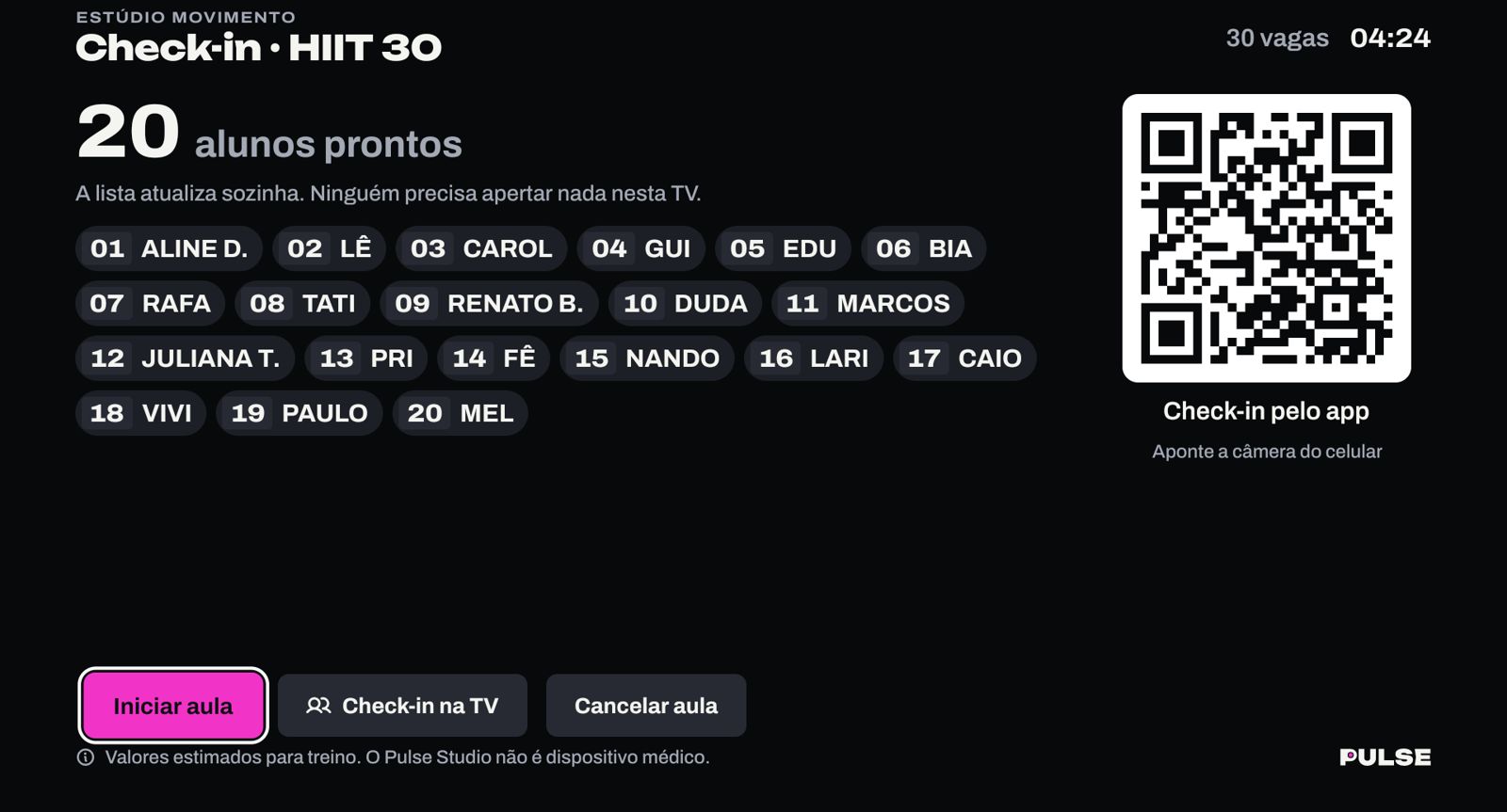 Tela de check-in da TV com a contagem de alunos prontos, o QR do check-in pelo app e os botões Iniciar aula, Check-in na TV e Cancelar aula
